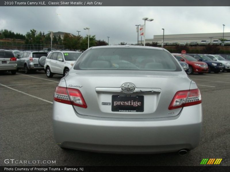 Classic Silver Metallic / Ash Gray 2010 Toyota Camry XLE