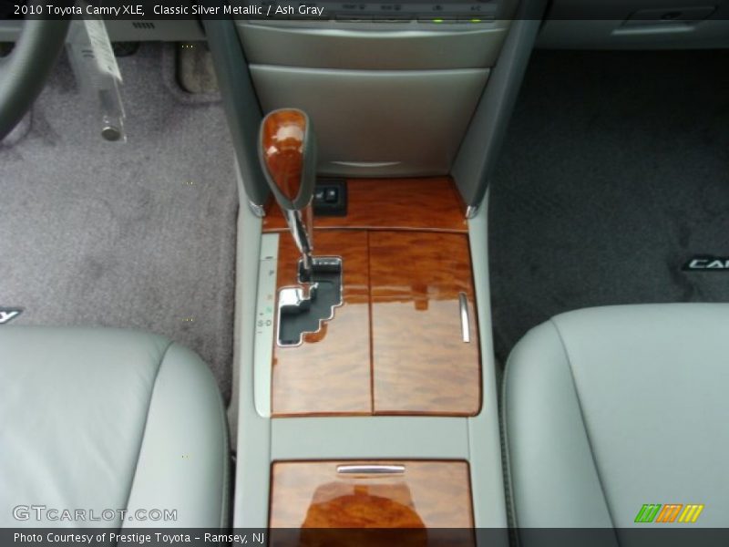 Classic Silver Metallic / Ash Gray 2010 Toyota Camry XLE