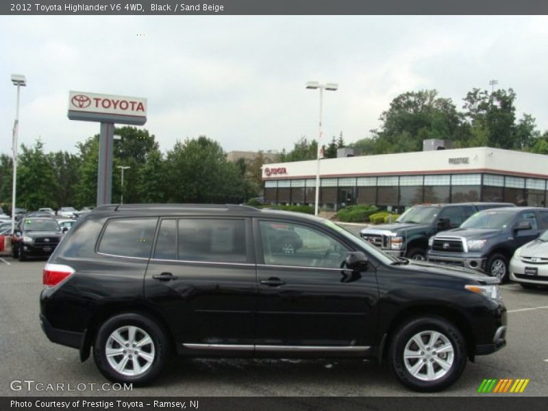 Black / Sand Beige 2012 Toyota Highlander V6 4WD