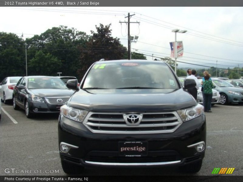 Black / Sand Beige 2012 Toyota Highlander V6 4WD