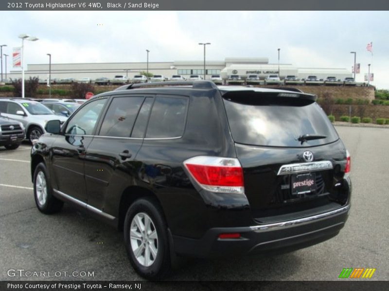 Black / Sand Beige 2012 Toyota Highlander V6 4WD