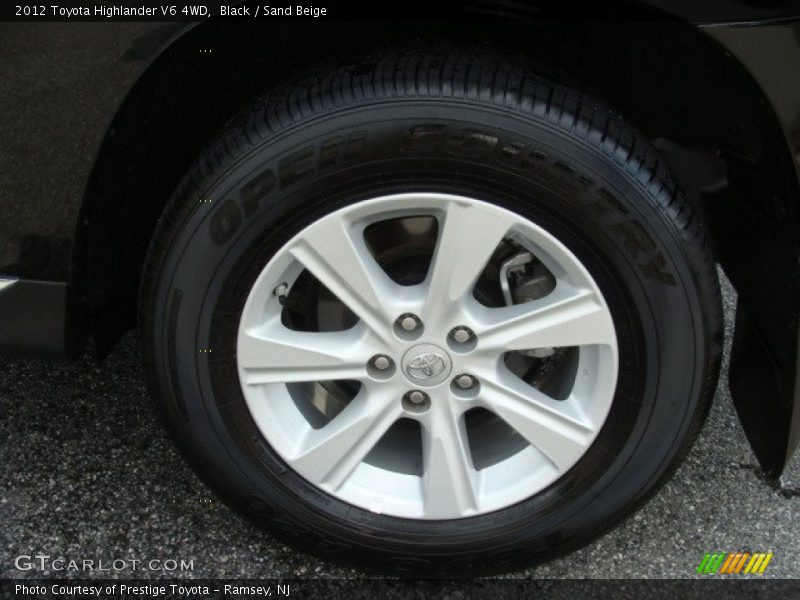 Black / Sand Beige 2012 Toyota Highlander V6 4WD