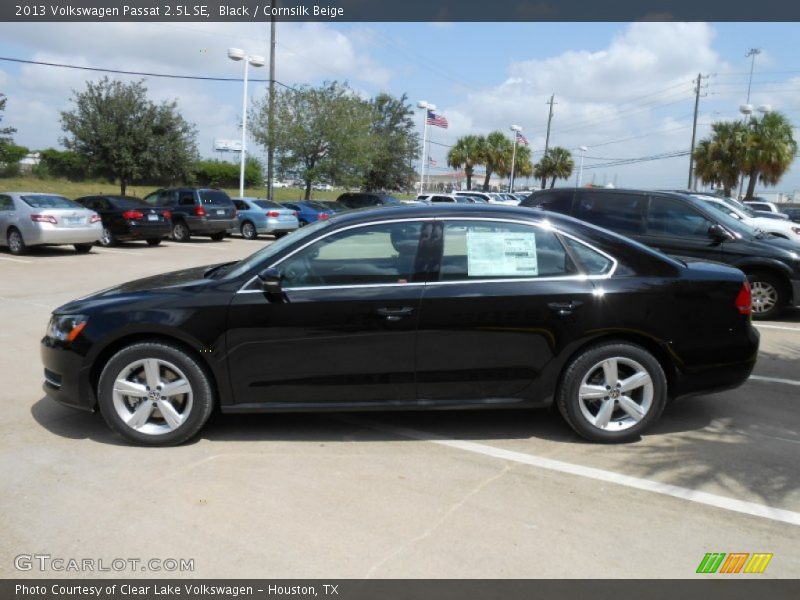 Black / Cornsilk Beige 2013 Volkswagen Passat 2.5L SE