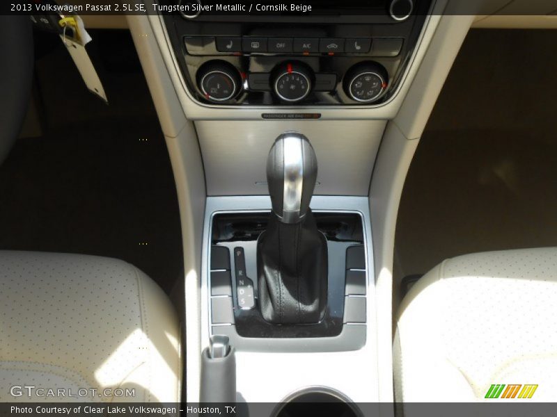 Tungsten Silver Metallic / Cornsilk Beige 2013 Volkswagen Passat 2.5L SE