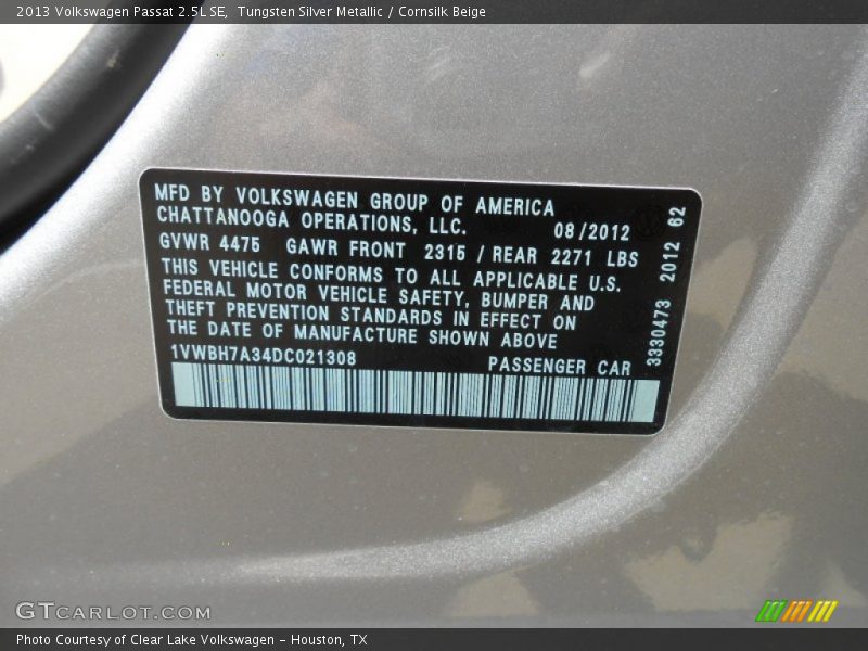 Tungsten Silver Metallic / Cornsilk Beige 2013 Volkswagen Passat 2.5L SE