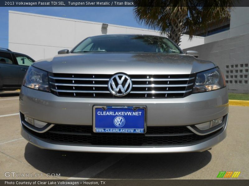 Tungsten Silver Metallic / Titan Black 2013 Volkswagen Passat TDI SEL