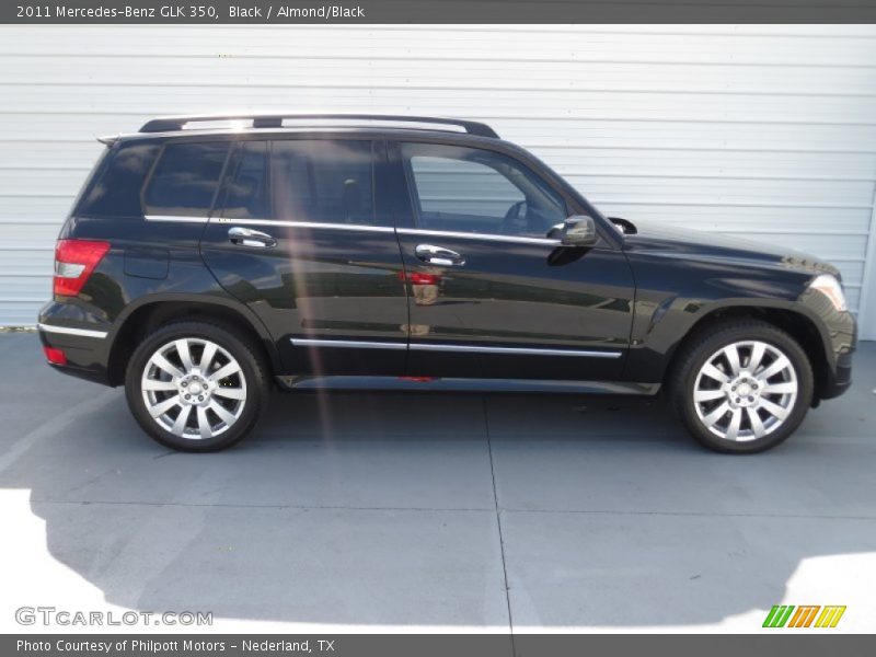Black / Almond/Black 2011 Mercedes-Benz GLK 350