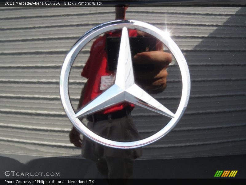Black / Almond/Black 2011 Mercedes-Benz GLK 350