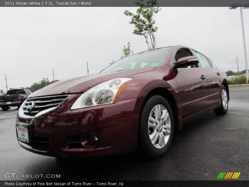 Tuscan Sun / Blond 2011 Nissan Altima 2.5 SL