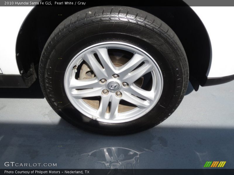 Pearl White / Gray 2010 Hyundai Santa Fe GLS