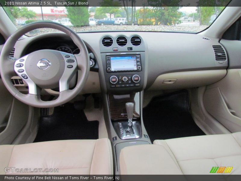 Tuscan Sun / Blond 2011 Nissan Altima 2.5 SL