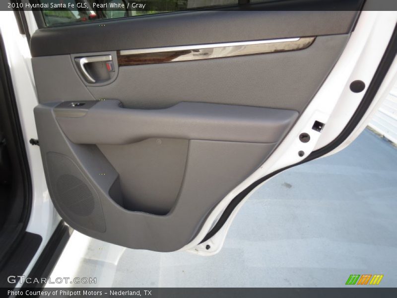 Pearl White / Gray 2010 Hyundai Santa Fe GLS
