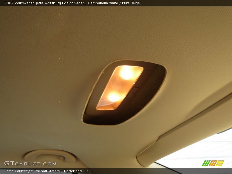 Campanella White / Pure Beige 2007 Volkswagen Jetta Wolfsburg Edition Sedan