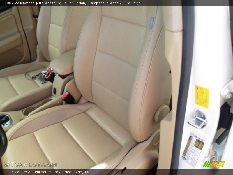 Campanella White / Pure Beige 2007 Volkswagen Jetta Wolfsburg Edition Sedan