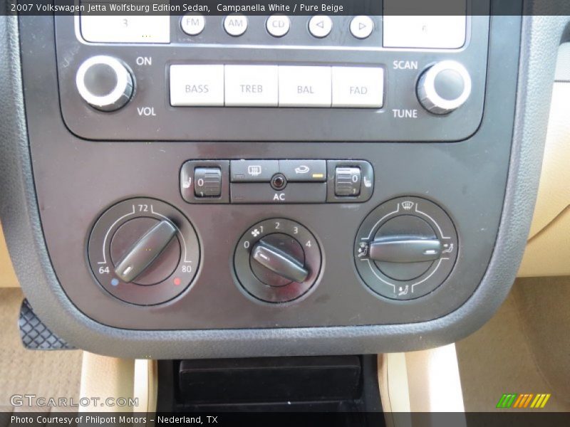 Campanella White / Pure Beige 2007 Volkswagen Jetta Wolfsburg Edition Sedan