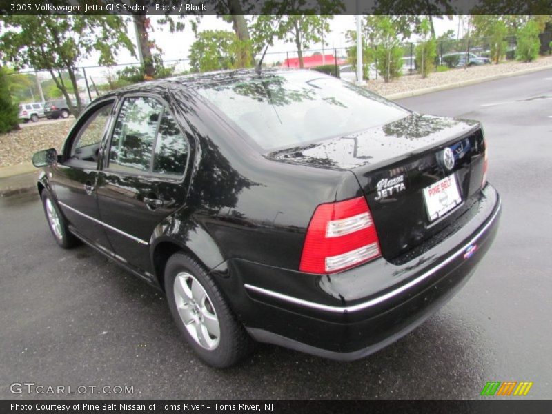 Black / Black 2005 Volkswagen Jetta GLS Sedan
