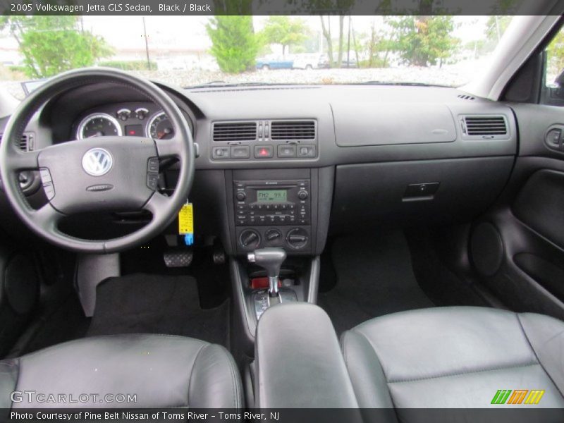 Black / Black 2005 Volkswagen Jetta GLS Sedan