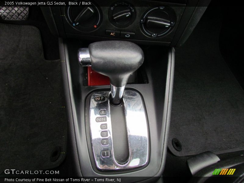 Black / Black 2005 Volkswagen Jetta GLS Sedan