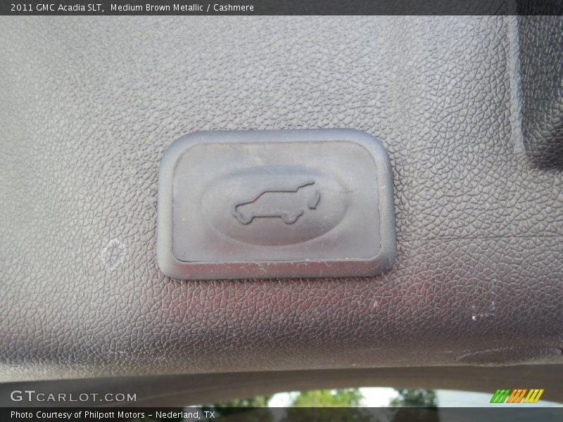 Medium Brown Metallic / Cashmere 2011 GMC Acadia SLT