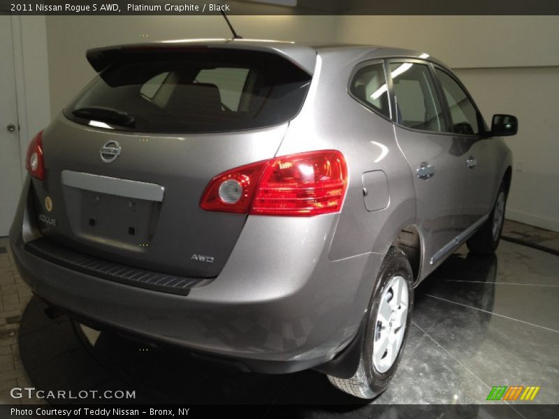 Platinum Graphite / Black 2011 Nissan Rogue S AWD