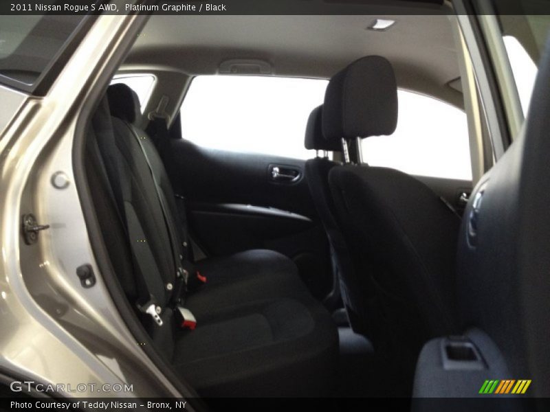 Platinum Graphite / Black 2011 Nissan Rogue S AWD