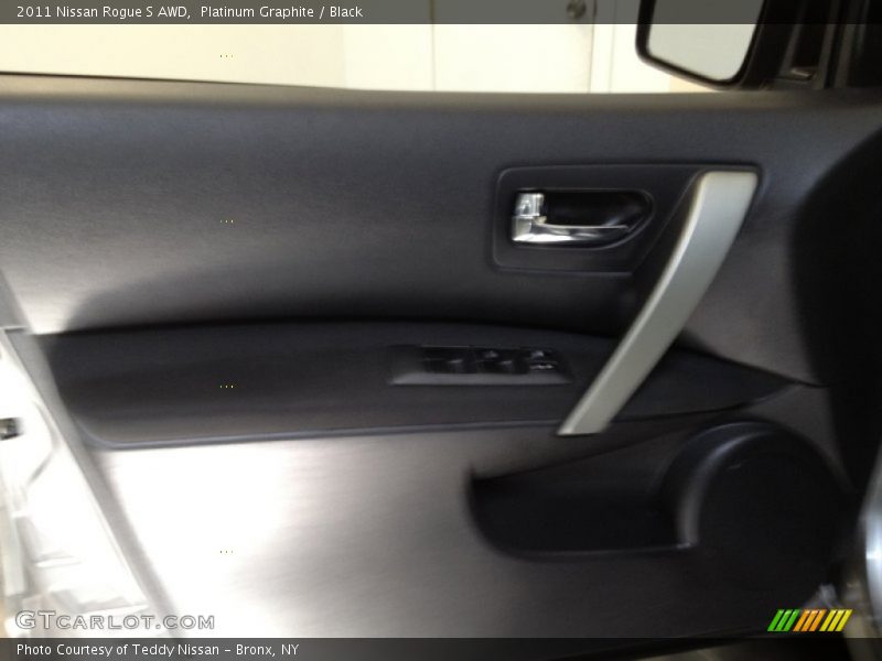 Platinum Graphite / Black 2011 Nissan Rogue S AWD