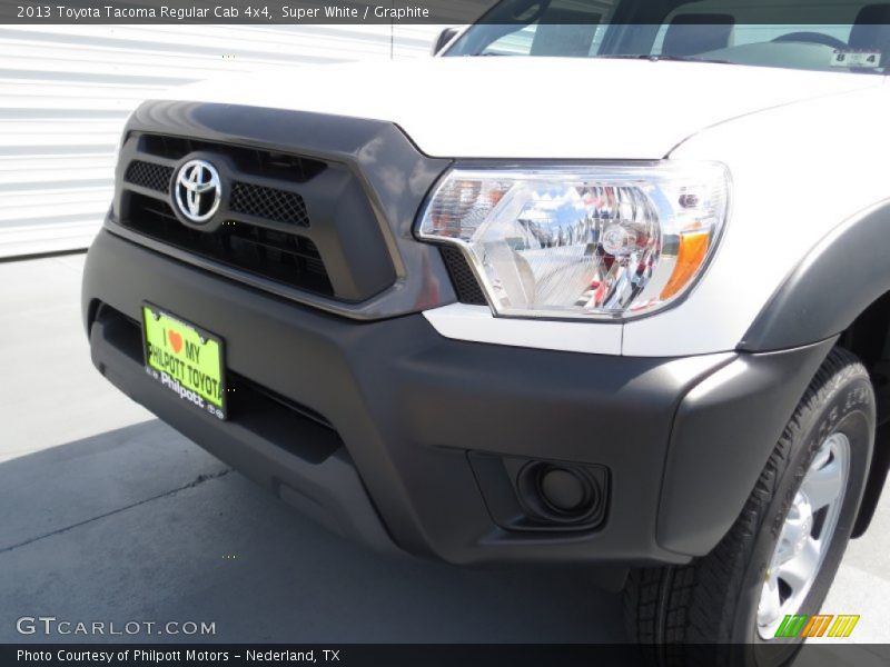 Super White / Graphite 2013 Toyota Tacoma Regular Cab 4x4