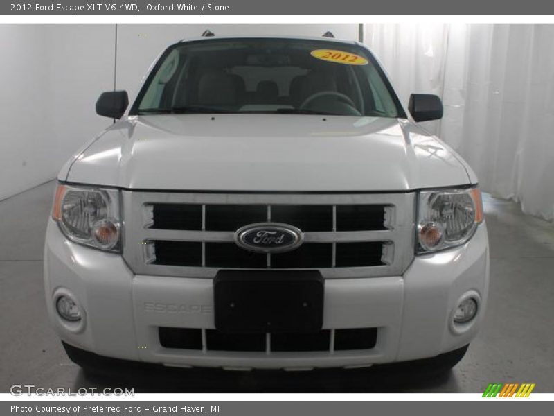 Oxford White / Stone 2012 Ford Escape XLT V6 4WD