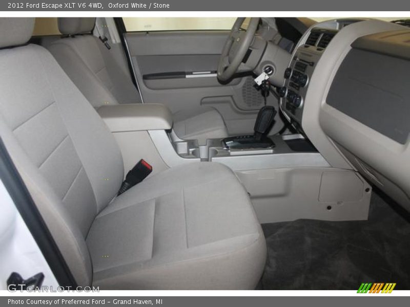 Oxford White / Stone 2012 Ford Escape XLT V6 4WD