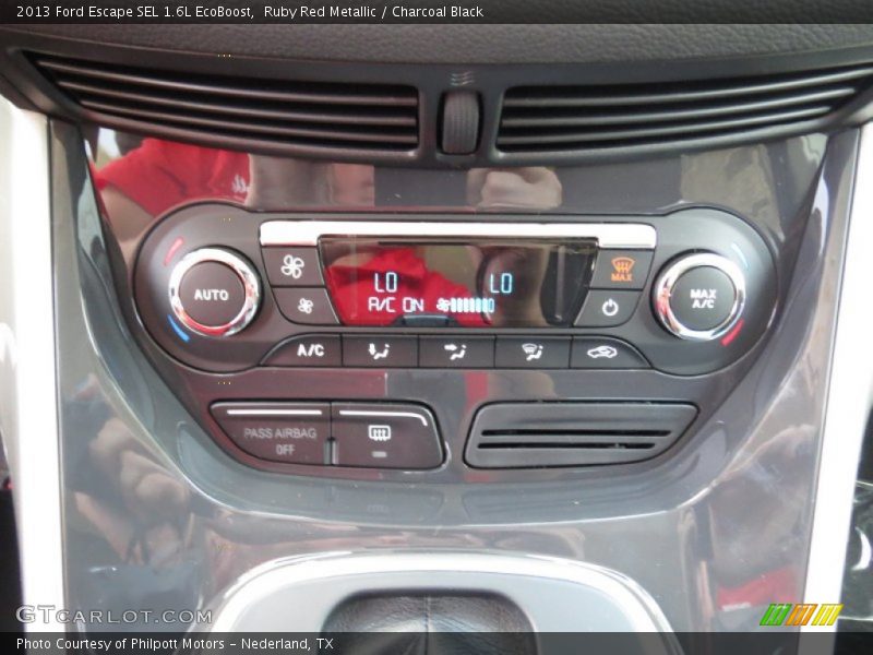 Controls of 2013 Escape SEL 1.6L EcoBoost