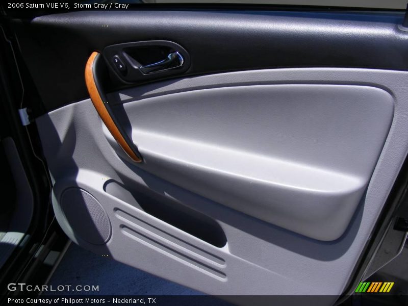 Storm Gray / Gray 2006 Saturn VUE V6