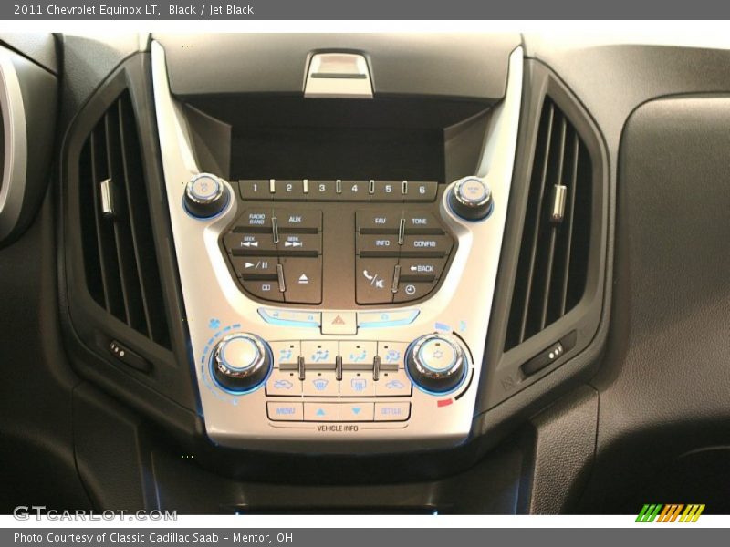Black / Jet Black 2011 Chevrolet Equinox LT
