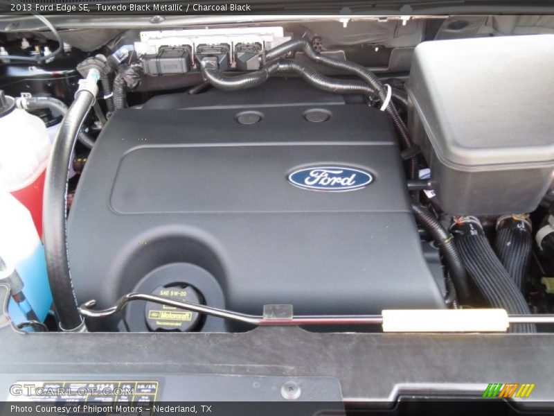 Tuxedo Black Metallic / Charcoal Black 2013 Ford Edge SE