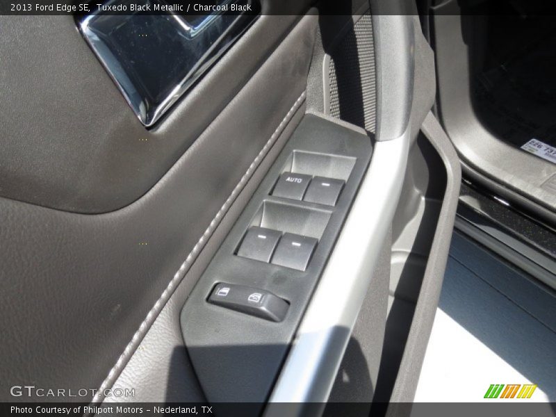 Tuxedo Black Metallic / Charcoal Black 2013 Ford Edge SE