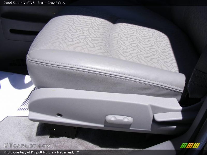 Storm Gray / Gray 2006 Saturn VUE V6