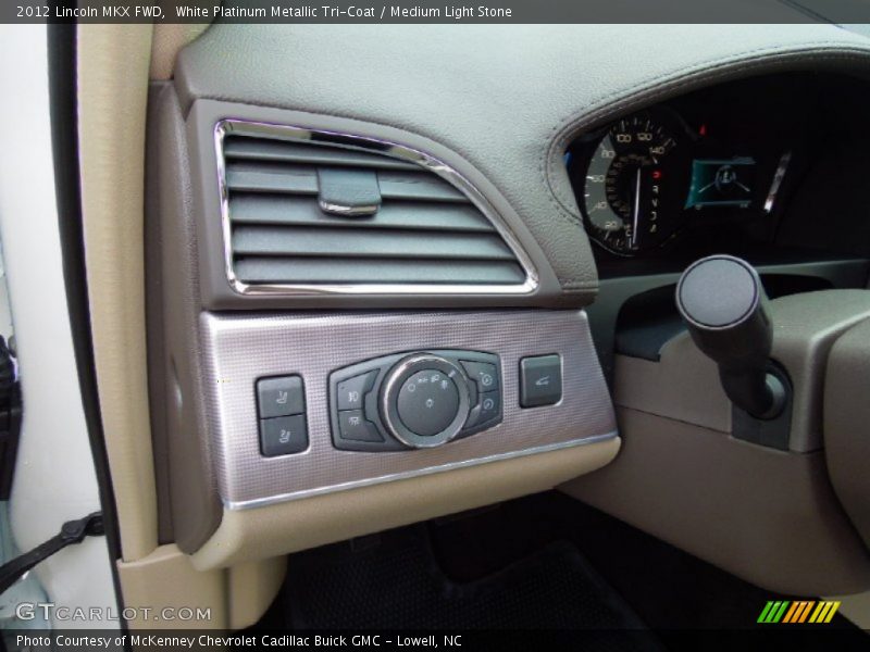 White Platinum Metallic Tri-Coat / Medium Light Stone 2012 Lincoln MKX FWD