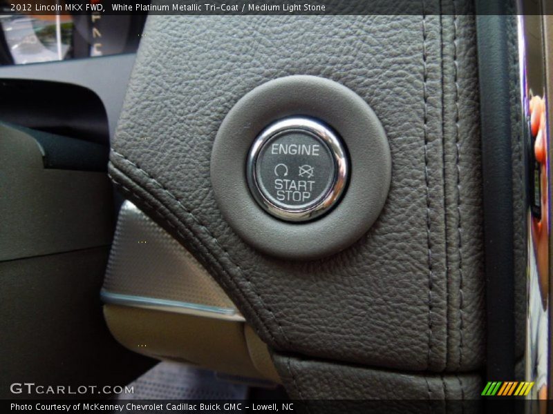 White Platinum Metallic Tri-Coat / Medium Light Stone 2012 Lincoln MKX FWD