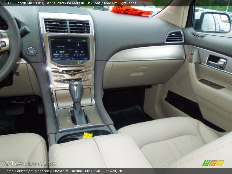 White Platinum Metallic Tri-Coat / Medium Light Stone 2012 Lincoln MKX FWD