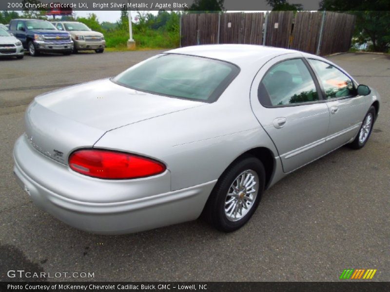 Bright Silver Metallic / Agate Black 2000 Chrysler Concorde LXi