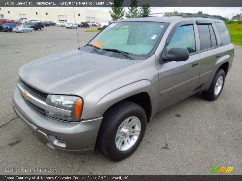 Front 3/4 View of 2008 TrailBlazer LS