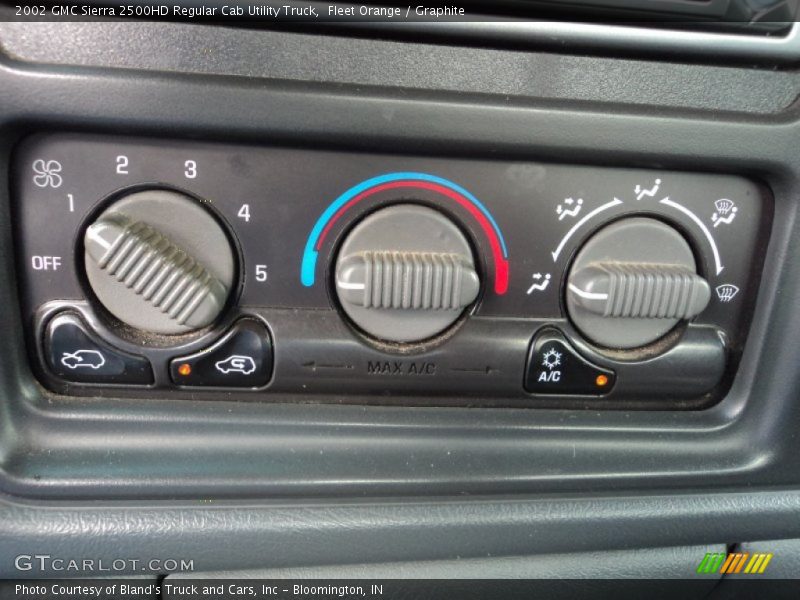 Fleet Orange / Graphite 2002 GMC Sierra 2500HD Regular Cab Utility Truck