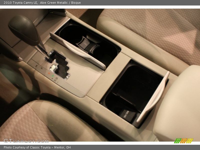 Aloe Green Metallic / Bisque 2010 Toyota Camry LE