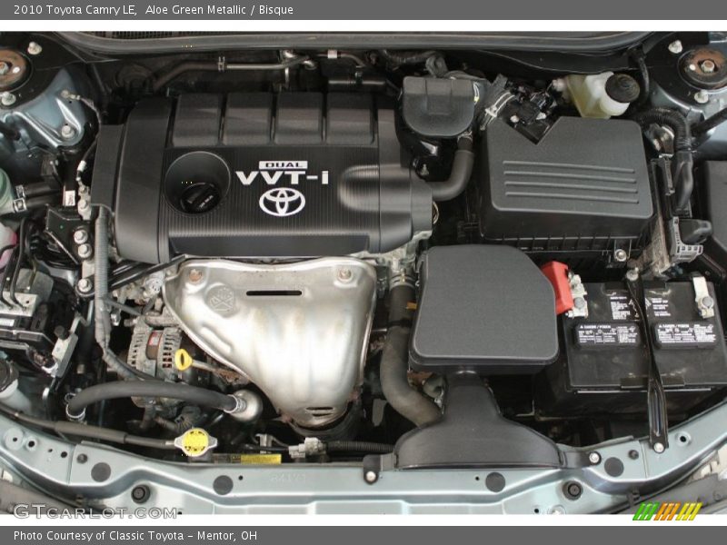 Aloe Green Metallic / Bisque 2010 Toyota Camry LE