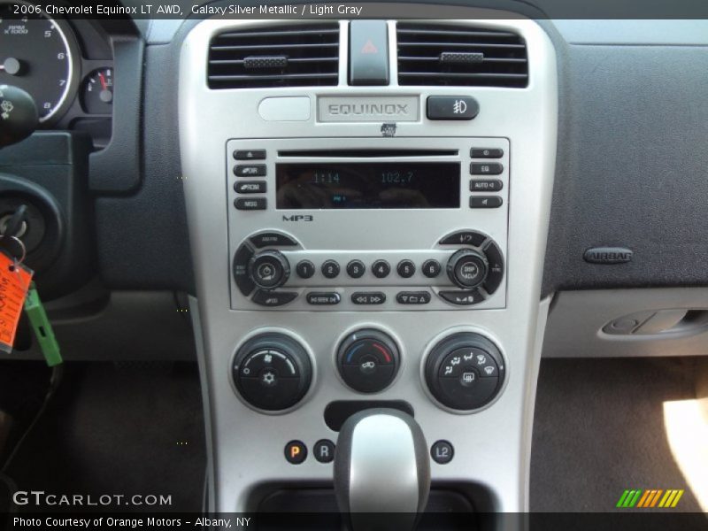 Galaxy Silver Metallic / Light Gray 2006 Chevrolet Equinox LT AWD