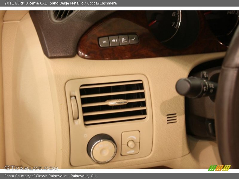 Sand Beige Metallic / Cocoa/Cashmere 2011 Buick Lucerne CXL