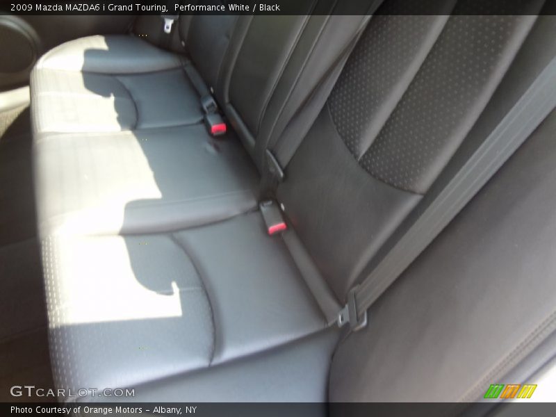Performance White / Black 2009 Mazda MAZDA6 i Grand Touring