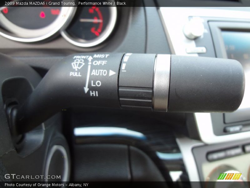 Performance White / Black 2009 Mazda MAZDA6 i Grand Touring