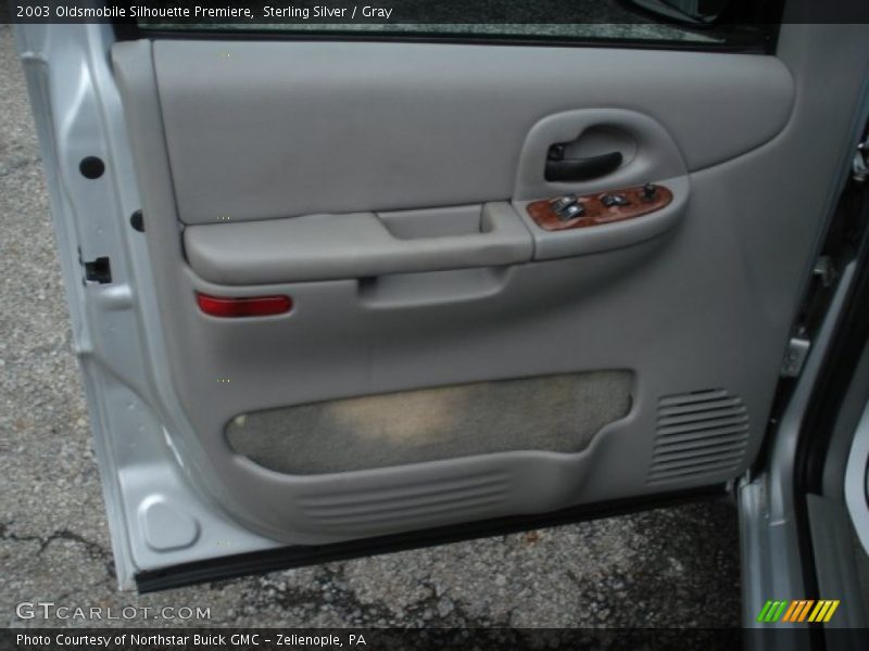 Sterling Silver / Gray 2003 Oldsmobile Silhouette Premiere