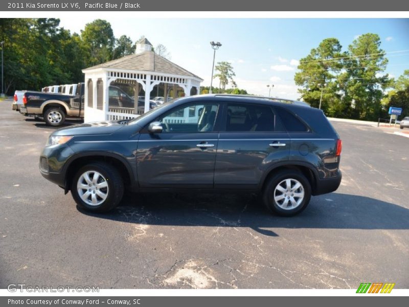Pacific Blue / Black 2011 Kia Sorento LX V6