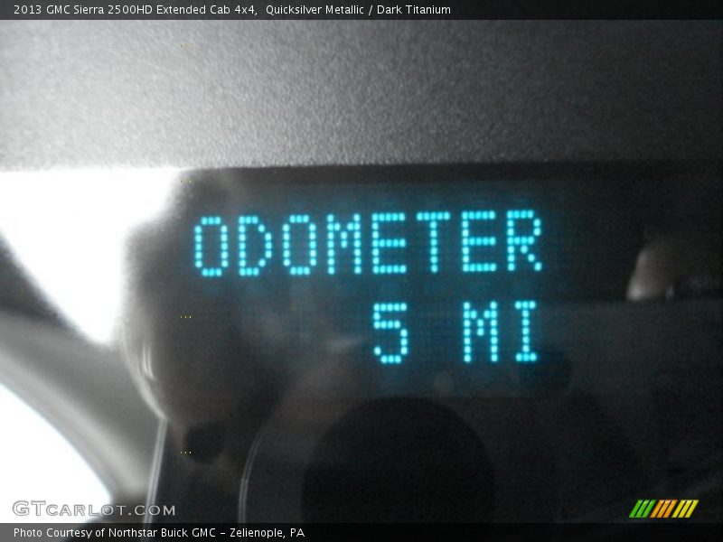 Quicksilver Metallic / Dark Titanium 2013 GMC Sierra 2500HD Extended Cab 4x4
